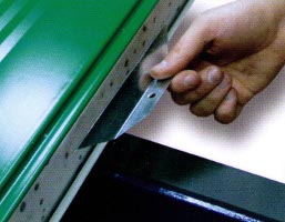 Скрытый монтаж стены без повреждения наружного листа жести